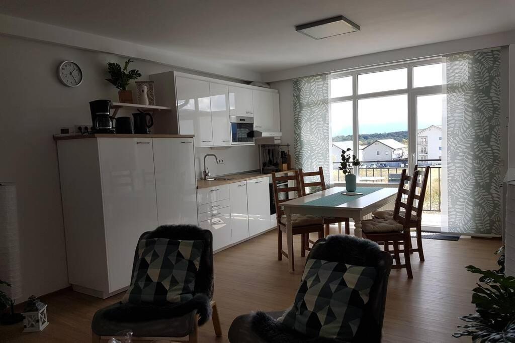 Living Home, Apartament Cu Doua Dormitoare Si Doua Bai Cisnădie Dış mekan fotoğraf