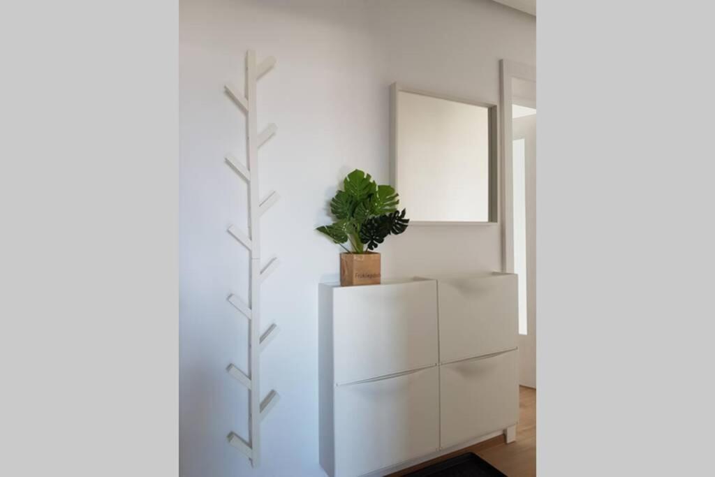 Living Home, Apartament Cu Doua Dormitoare Si Doua Bai Cisnădie Dış mekan fotoğraf